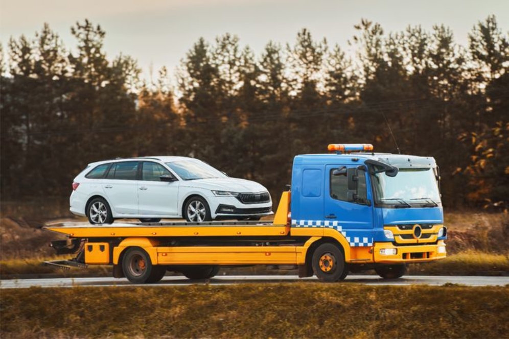 Car Towing Service in Thane